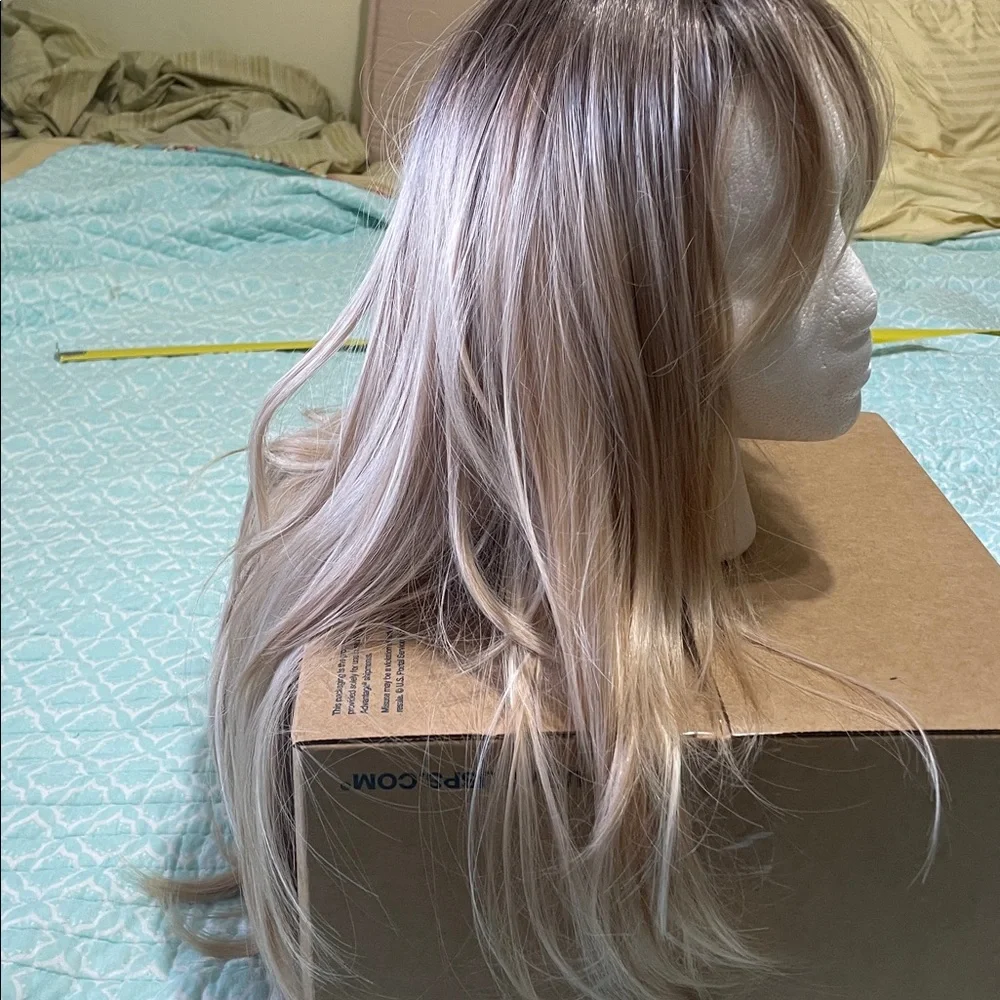 rooted, platinum, blonde, honey, blonde and brown synthetic wig